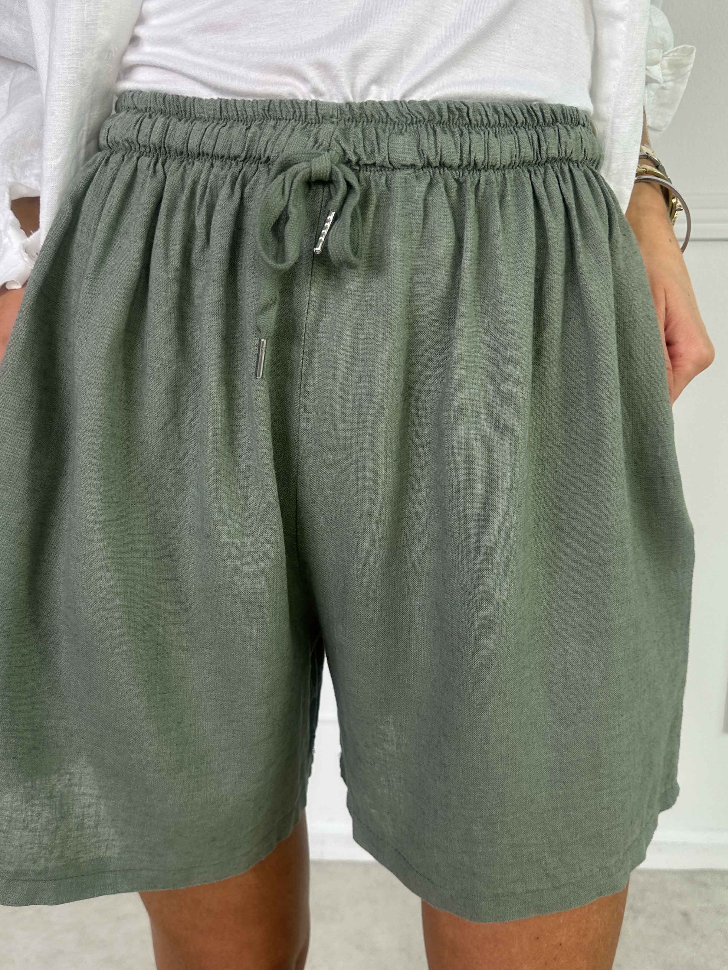 Clara Shorts - Lätta shorts i viskos och linne